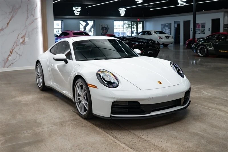 2025 Porsche 992 Carrera - Image 3 of 21