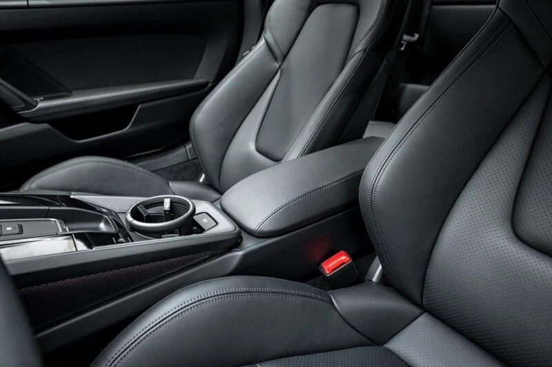 2025 Porsche 992 Carrera - Image 11 of 21