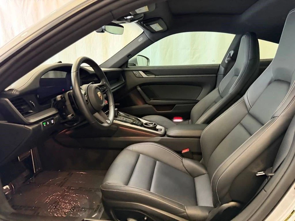2025 Porsche 992 Carrera - Image 5 of 5