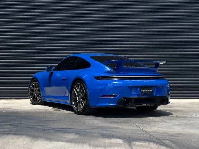 2025 Porsche 992 Carrera - Image 3 of 4