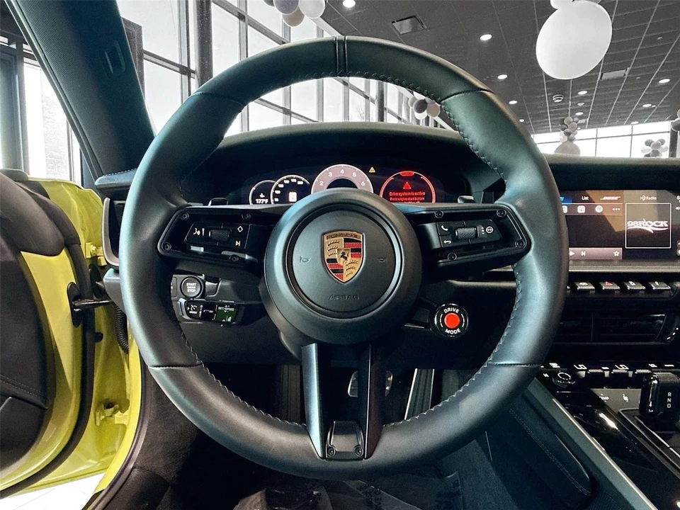 2025 Porsche 992 Carrera - Image 11 of 21
