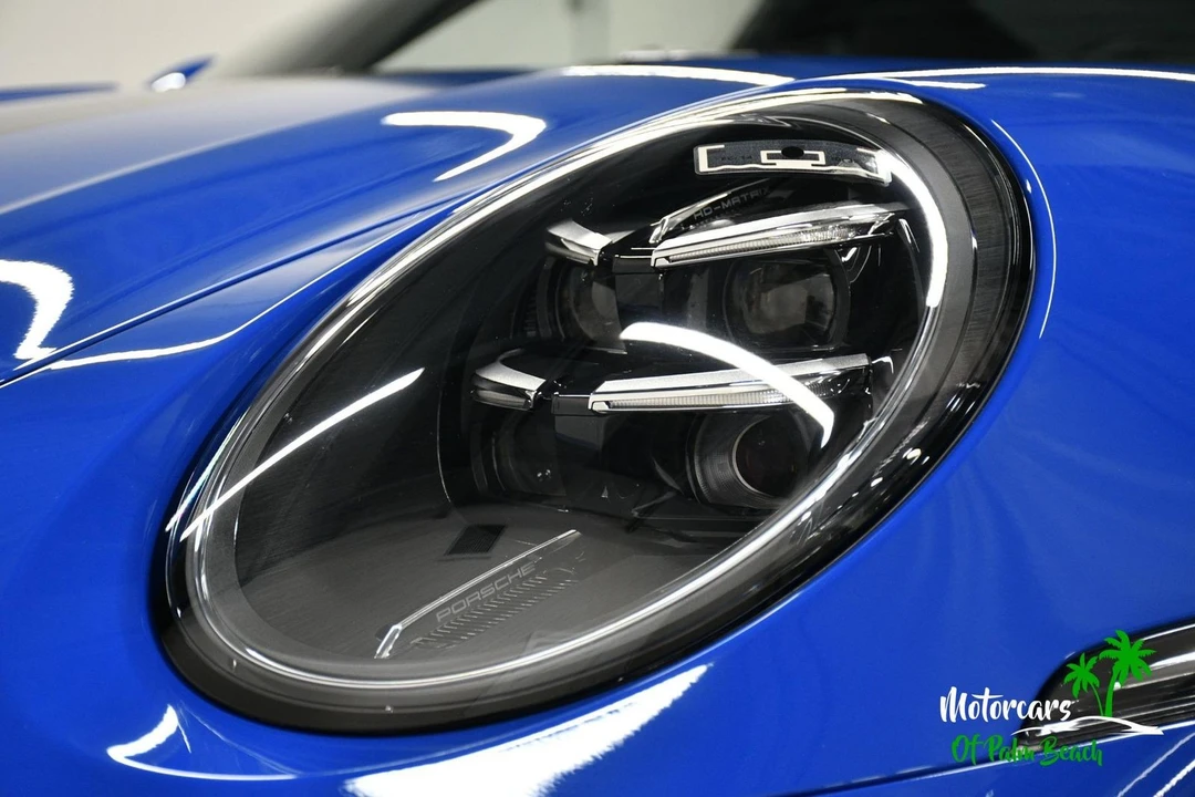 2025 Porsche 992 Carrera - Image 6 of 31