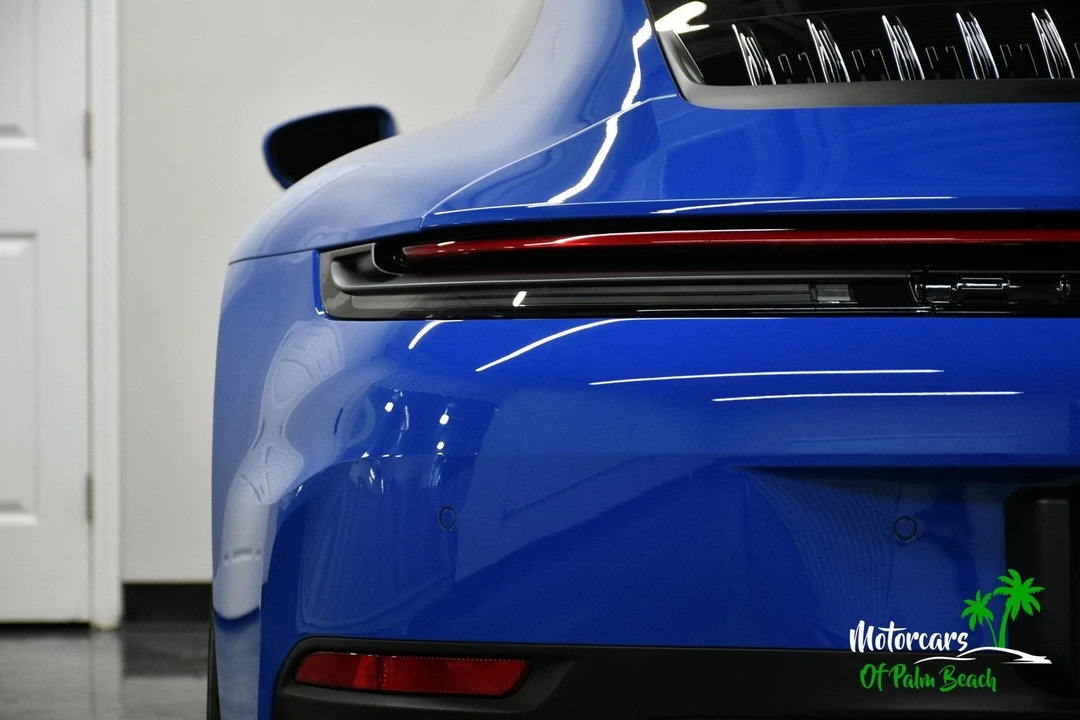 2025 Porsche 992 Carrera - Image 18 of 31