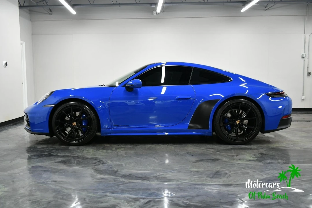 2025 Porsche 992 Carrera - Image 7 of 31