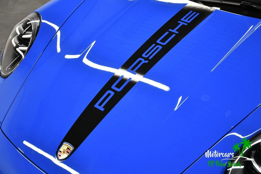 2025 Porsche 992 Carrera - Image 3 of 31
