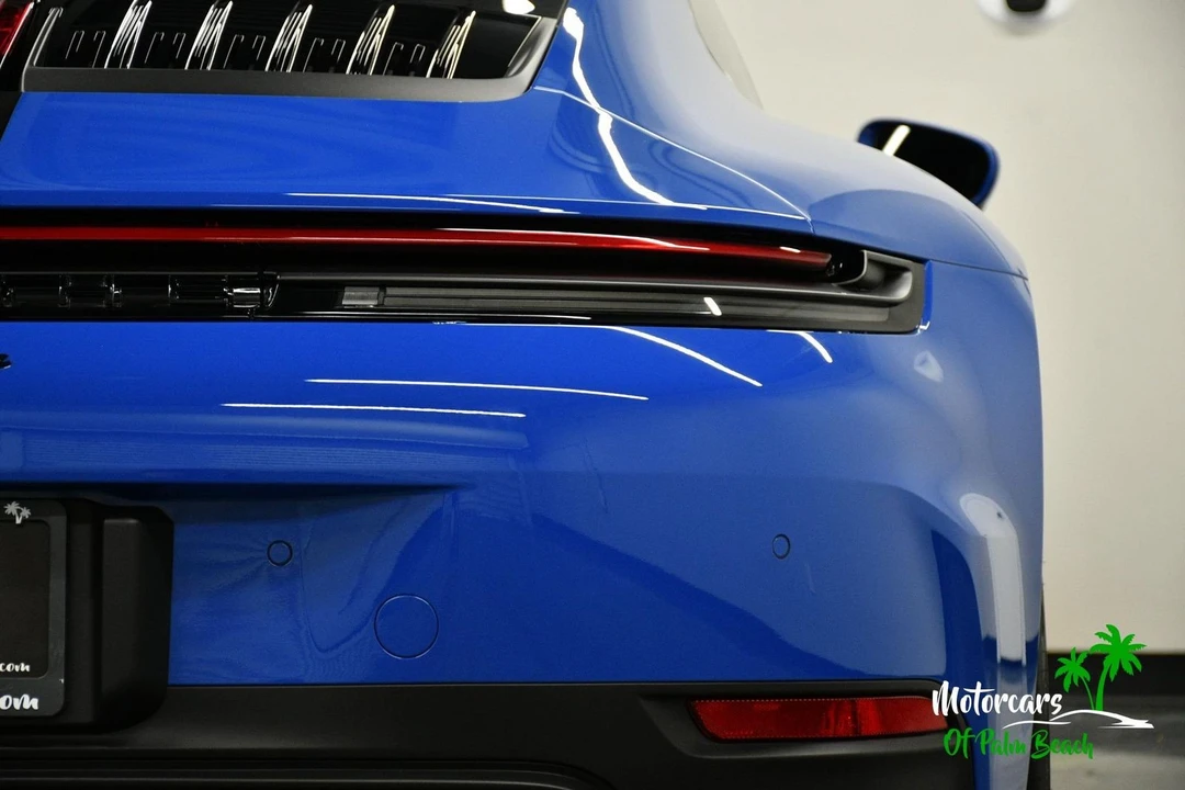 2025 Porsche 992 Carrera - Image 19 of 31