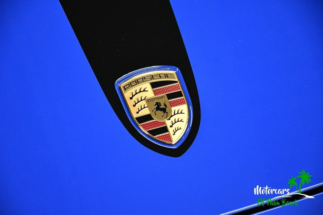 2025 Porsche 992 Carrera - Image 4 of 31