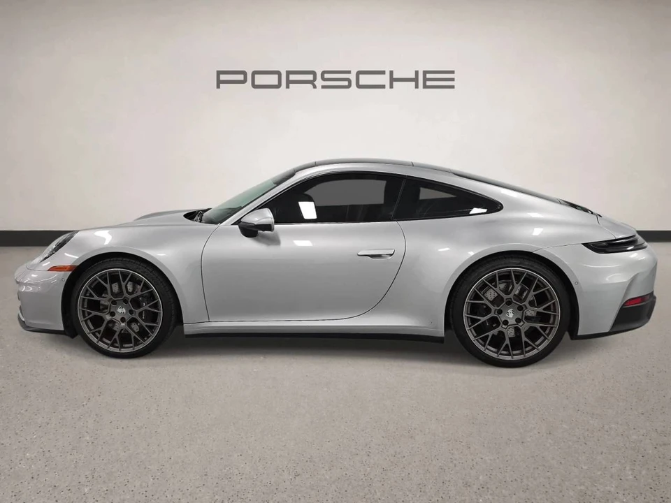 2025 Porsche 992 Carrera - Image 2 of 5