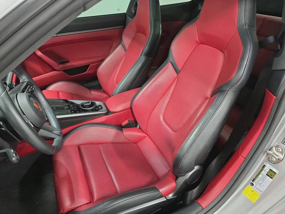 2025 Porsche 992 Carrera - Image 5 of 5