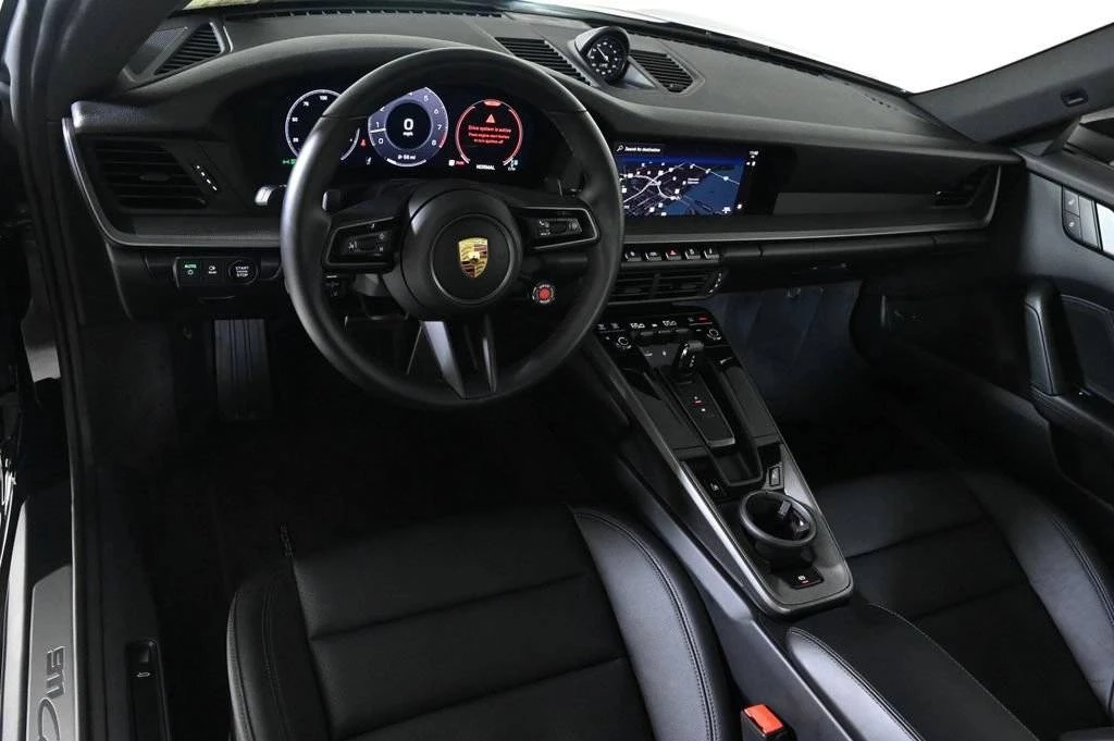 2025 Porsche 992 Carrera - Image 4 of 5
