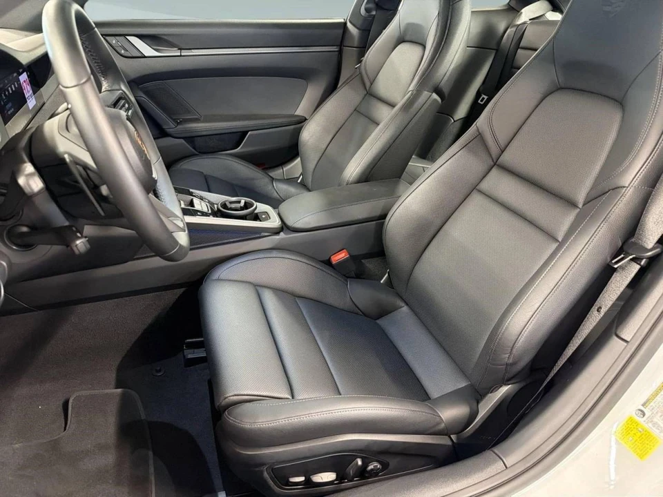 2025 Porsche 992 Carrera - Image 5 of 5