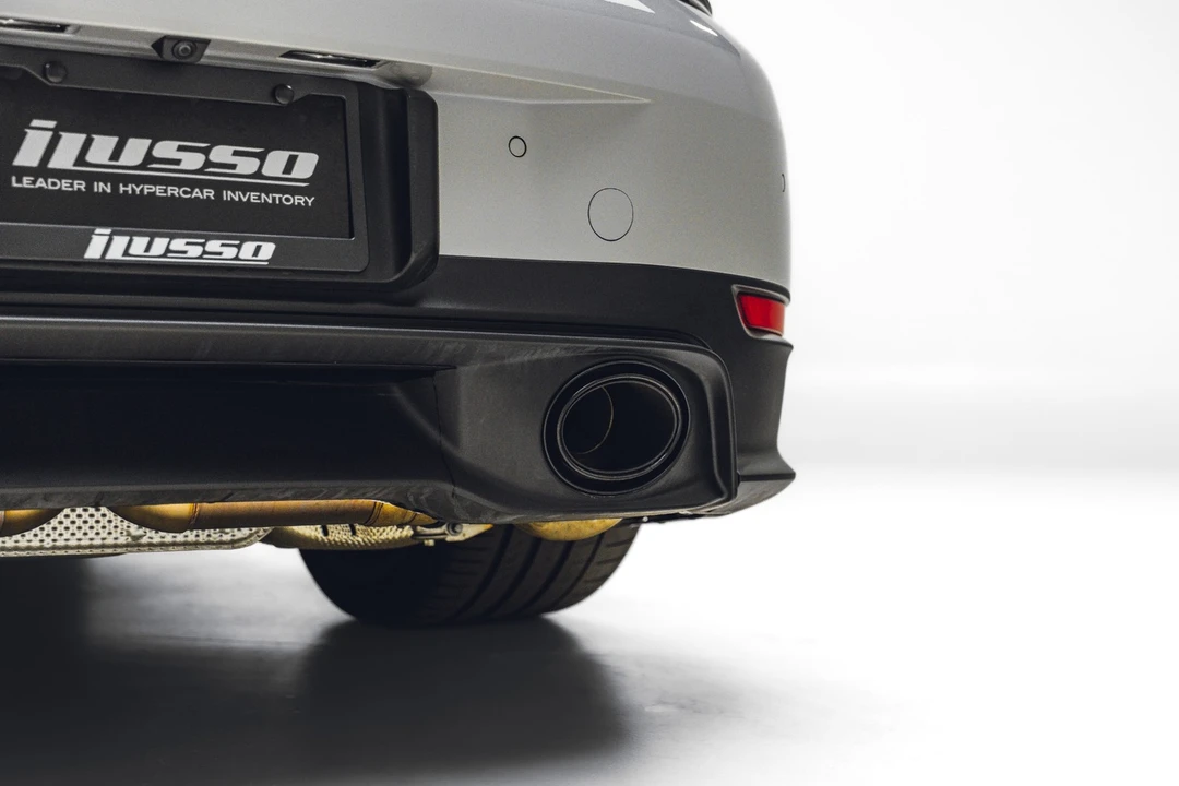 2025 Porsche 992 Carrera - Image 23 of 31