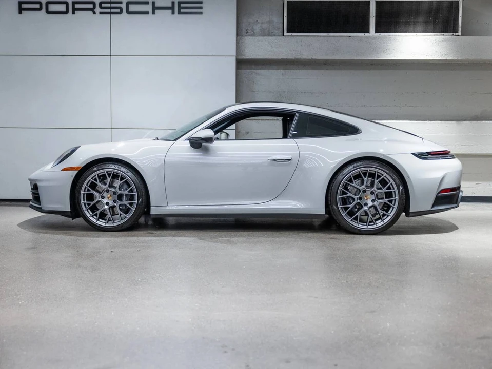2025 Porsche 992 Carrera - Image 2 of 4