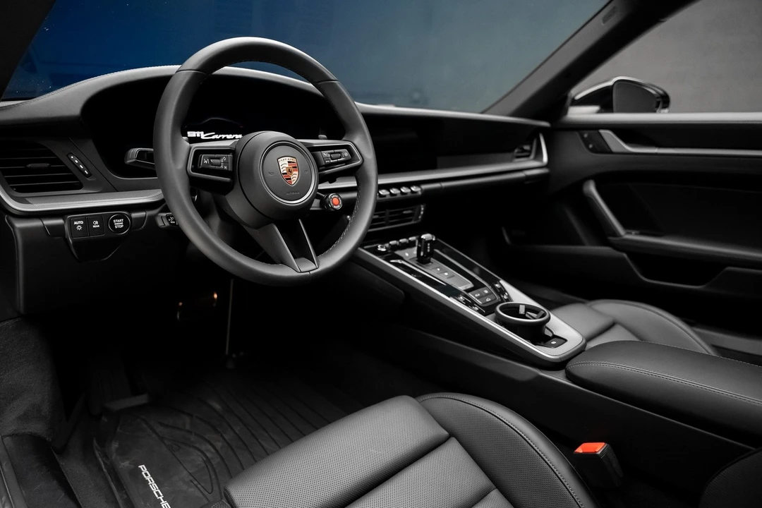 2025 Porsche 992 Carrera - Image 2 of 12