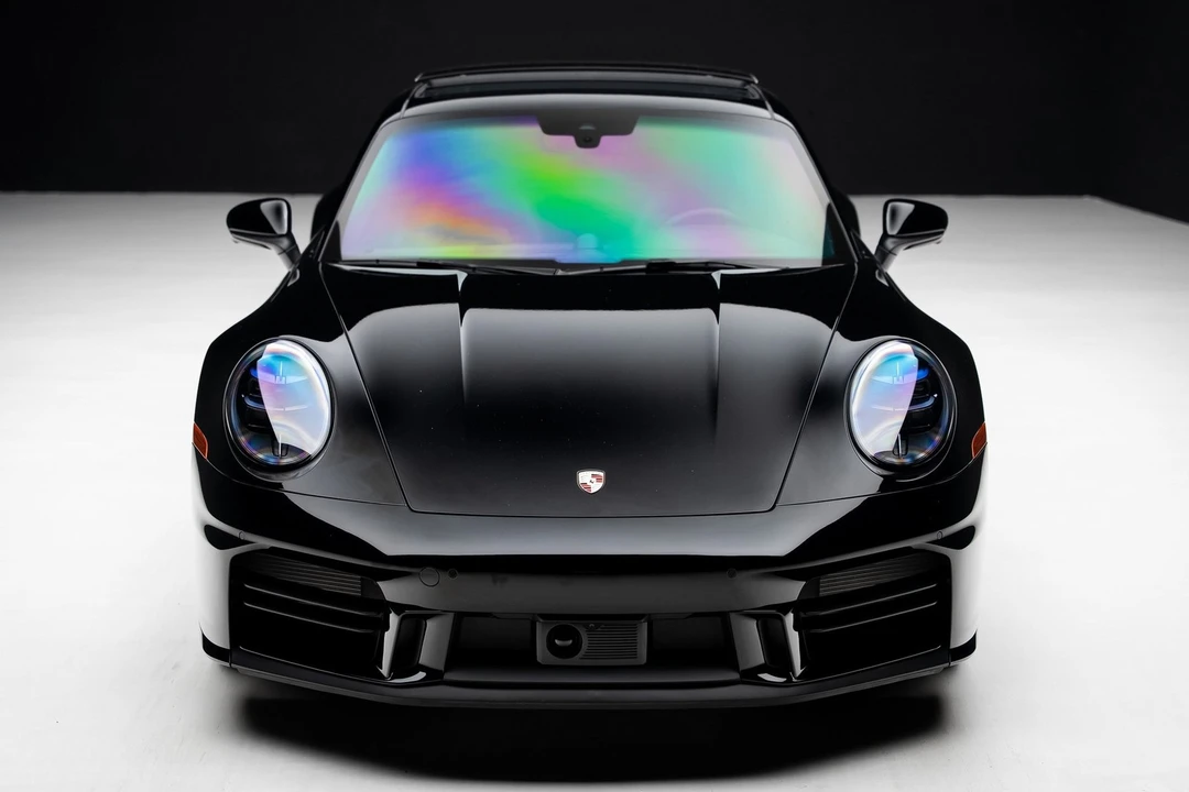 2025 Porsche 992 Carrera - Image 5 of 12