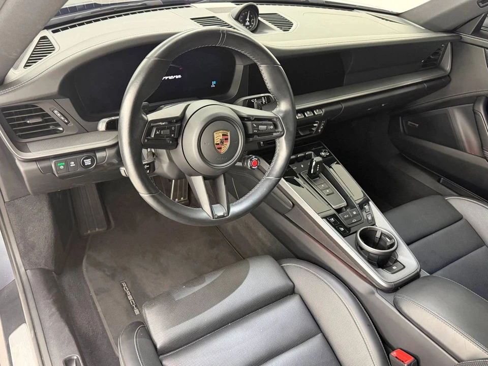 2025 Porsche 992 Carrera - Image 4 of 5