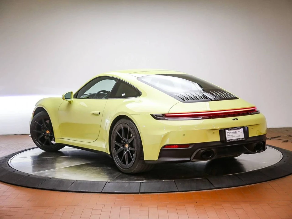 2025 Porsche 992 Carrera - Image 3 of 5