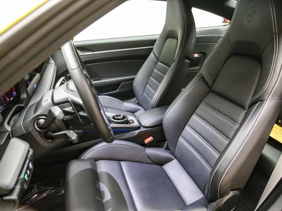 2025 Porsche 992 Carrera - Image 5 of 5