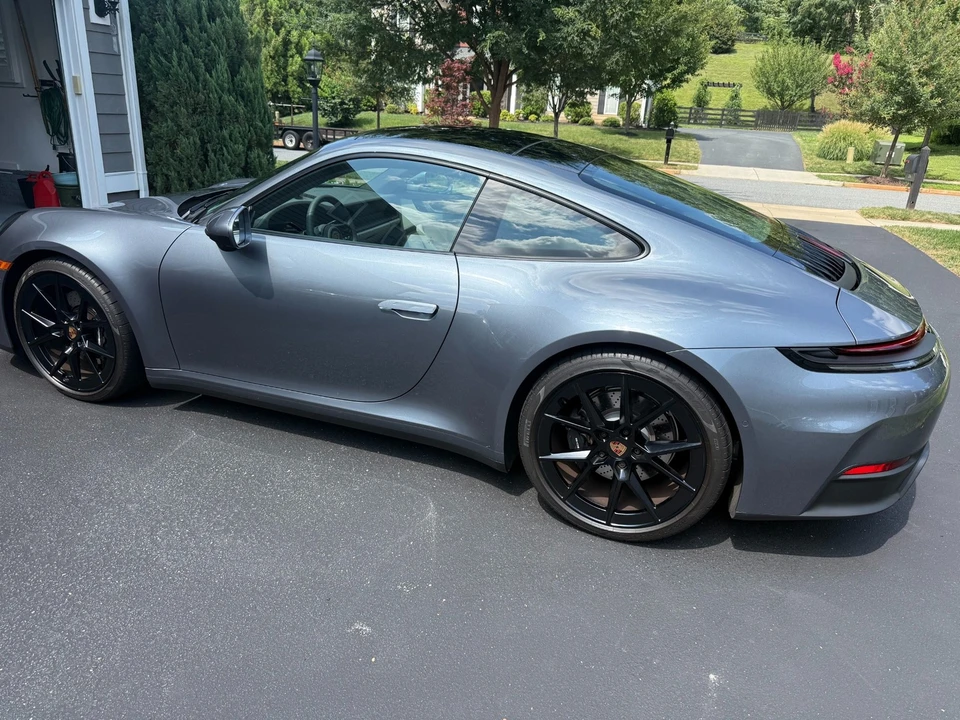 2025 Porsche 992 Carrera - Image 3 of 7
