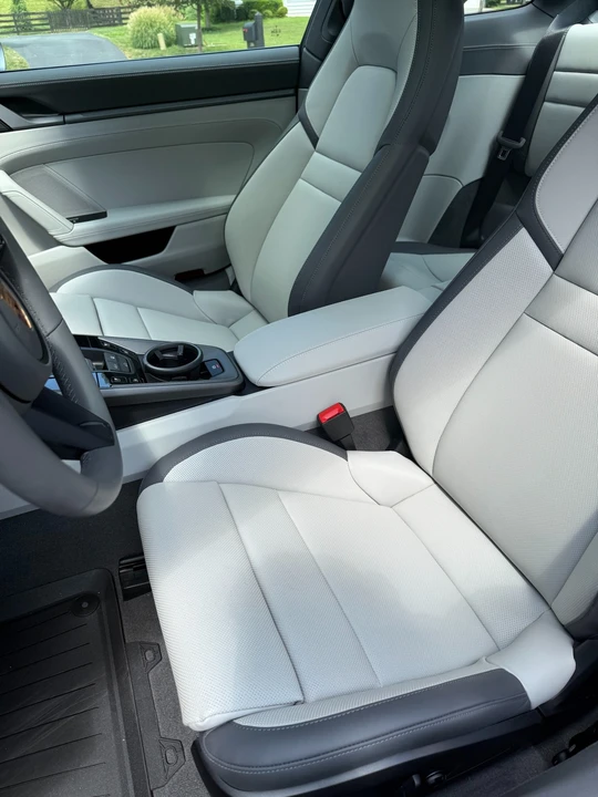 2025 Porsche 992 Carrera - Image 5 of 7