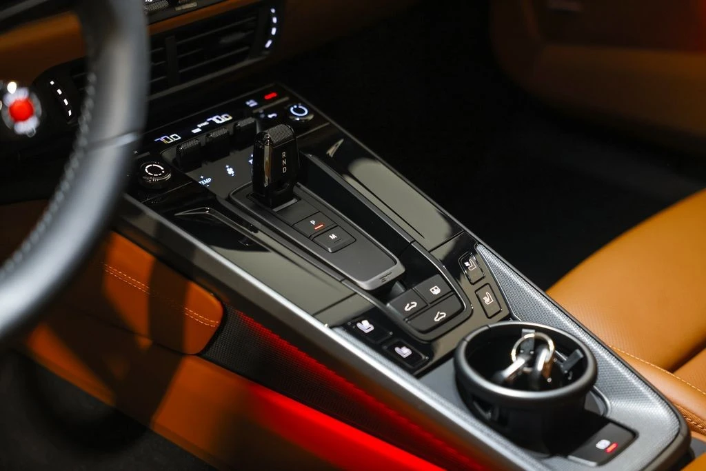 2025 Porsche 992 Carrera - Image 31 of 31