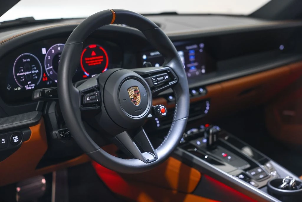 2025 Porsche 992 Carrera - Image 30 of 31