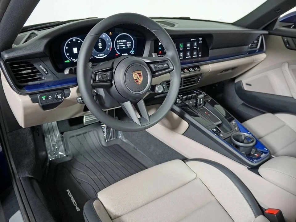 2025 Porsche 992 Carrera - Image 4 of 5