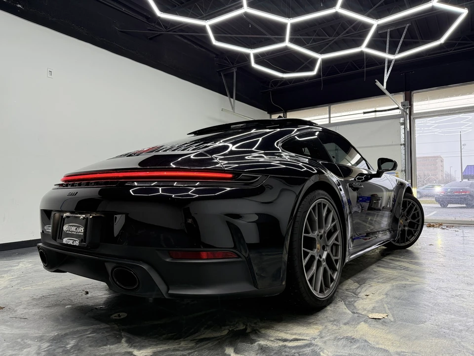 2025 Porsche 992 Carrera - Image 6 of 21