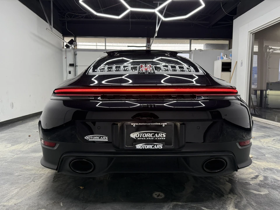 2025 Porsche 992 Carrera - Image 5 of 21