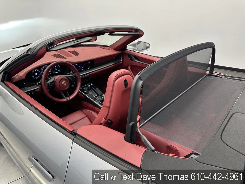 2025 Porsche 992 Carrera - Image 15 of 24
