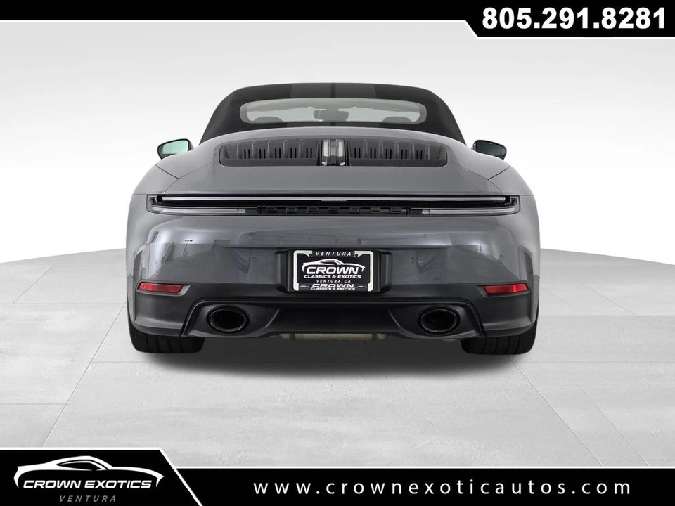 2025 Porsche - Image 12 of 31