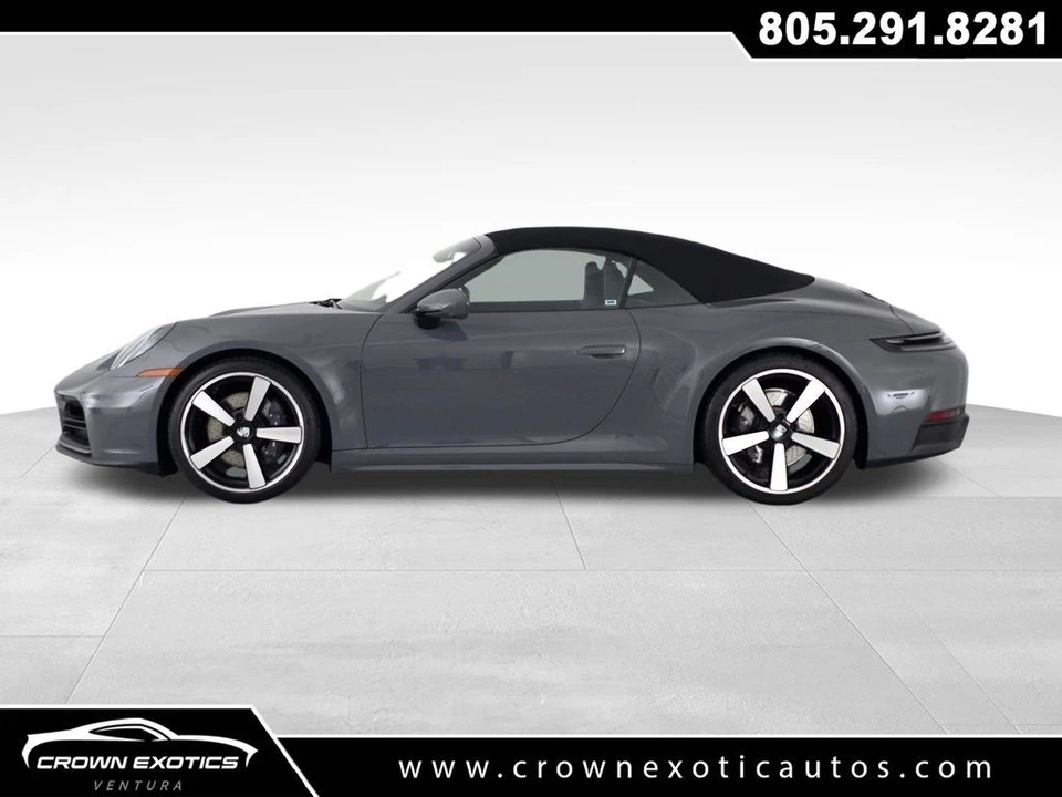 2025 Porsche - Image 8 of 31