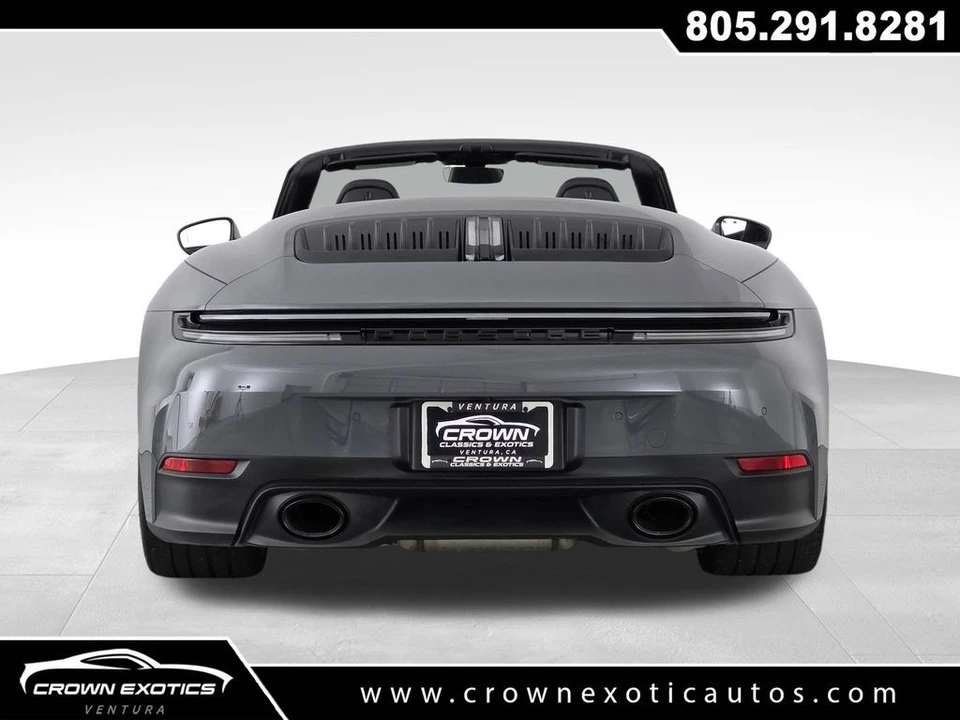 2025 Porsche - Image 11 of 31