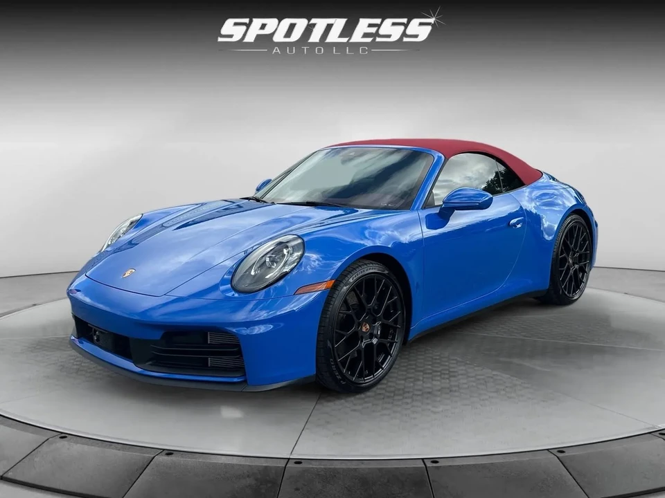 2025 Porsche 992 Carrera - Image 5 of 31