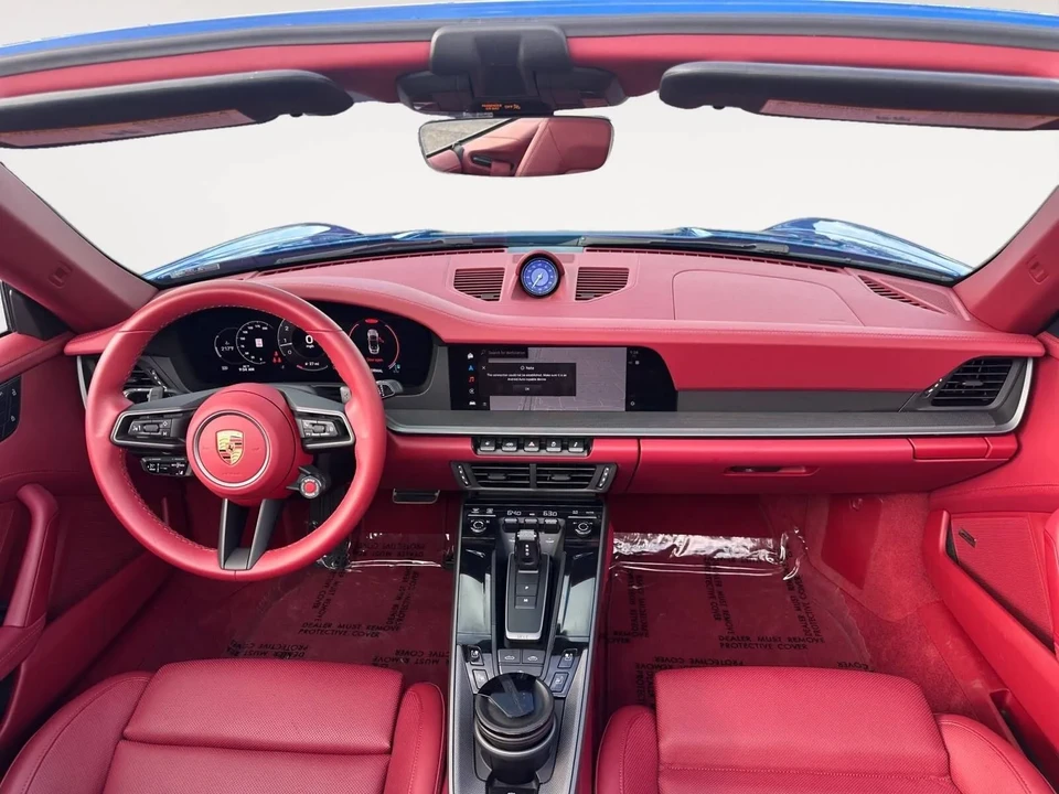 2025 Porsche 992 Carrera - Image 26 of 31