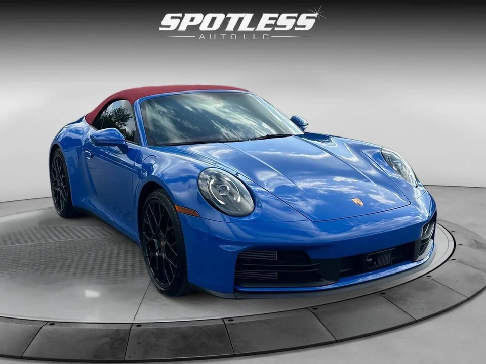 2025 Porsche 992 Carrera - Image 15 of 31