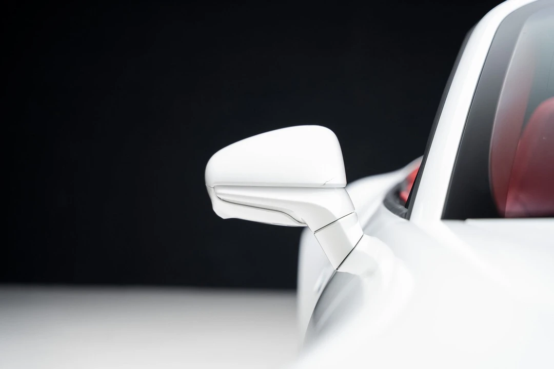 2025 Porsche 992 Carrera - Image 15 of 21