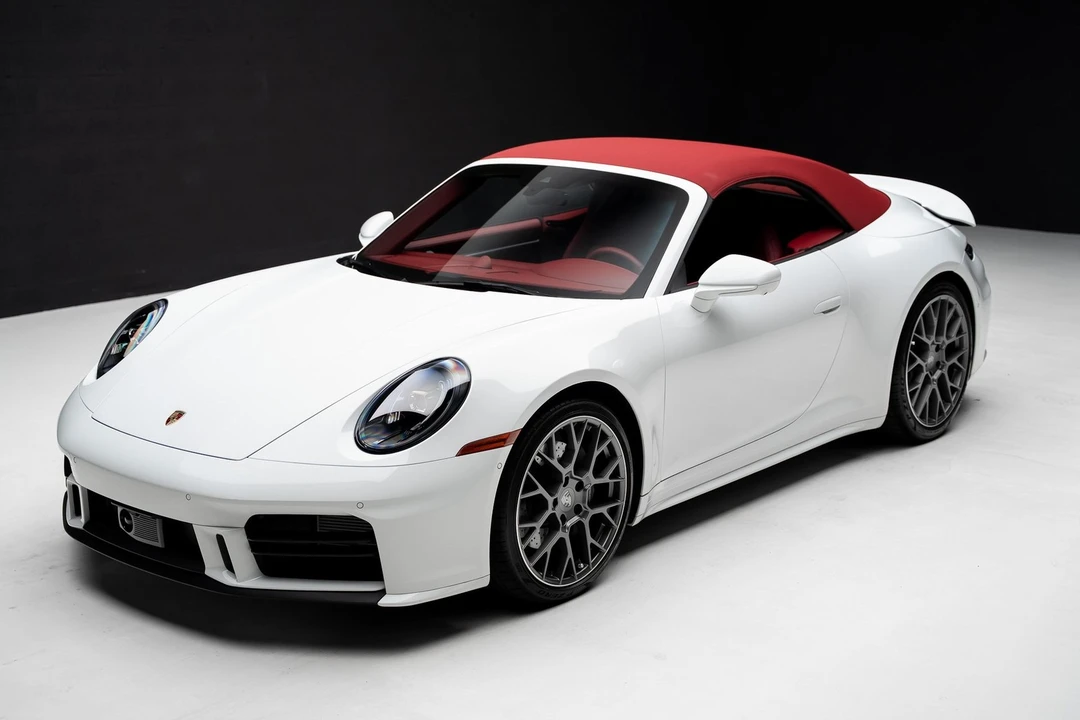 2025 Porsche 992 Carrera - Image 5 of 21