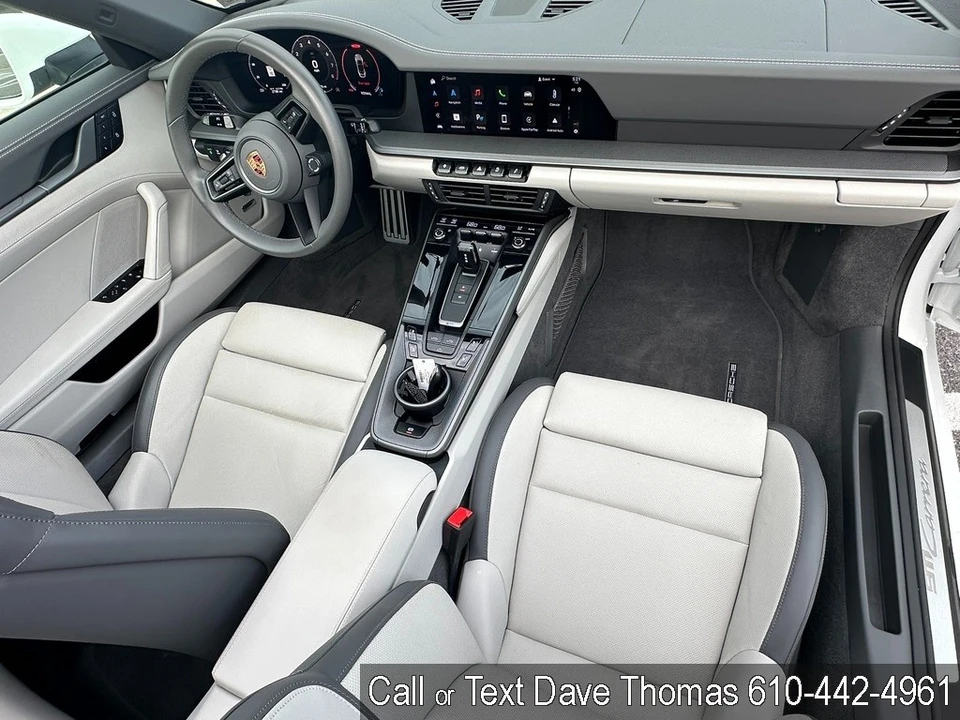 2025 Porsche 992 Carrera - Image 19 of 24