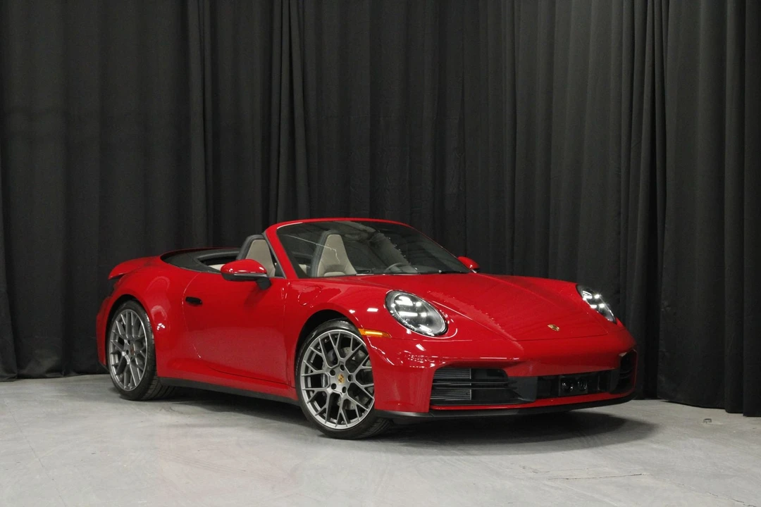 2025 Porsche 992 Carrera - Image 25 of 31