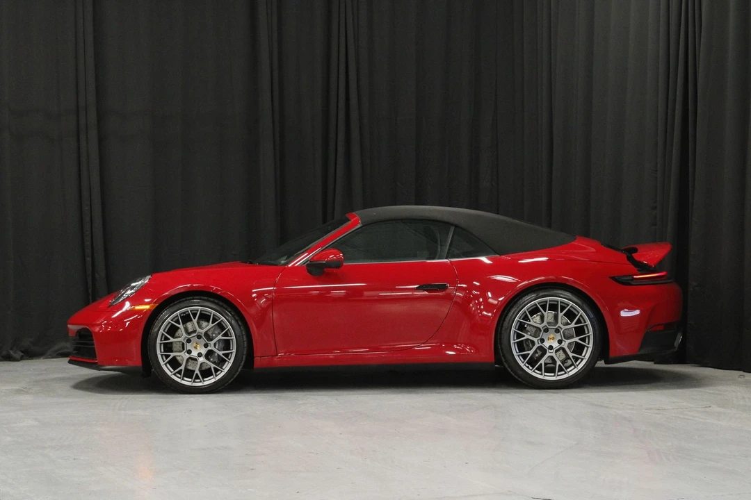 2025 Porsche 992 Carrera - Image 2 of 31