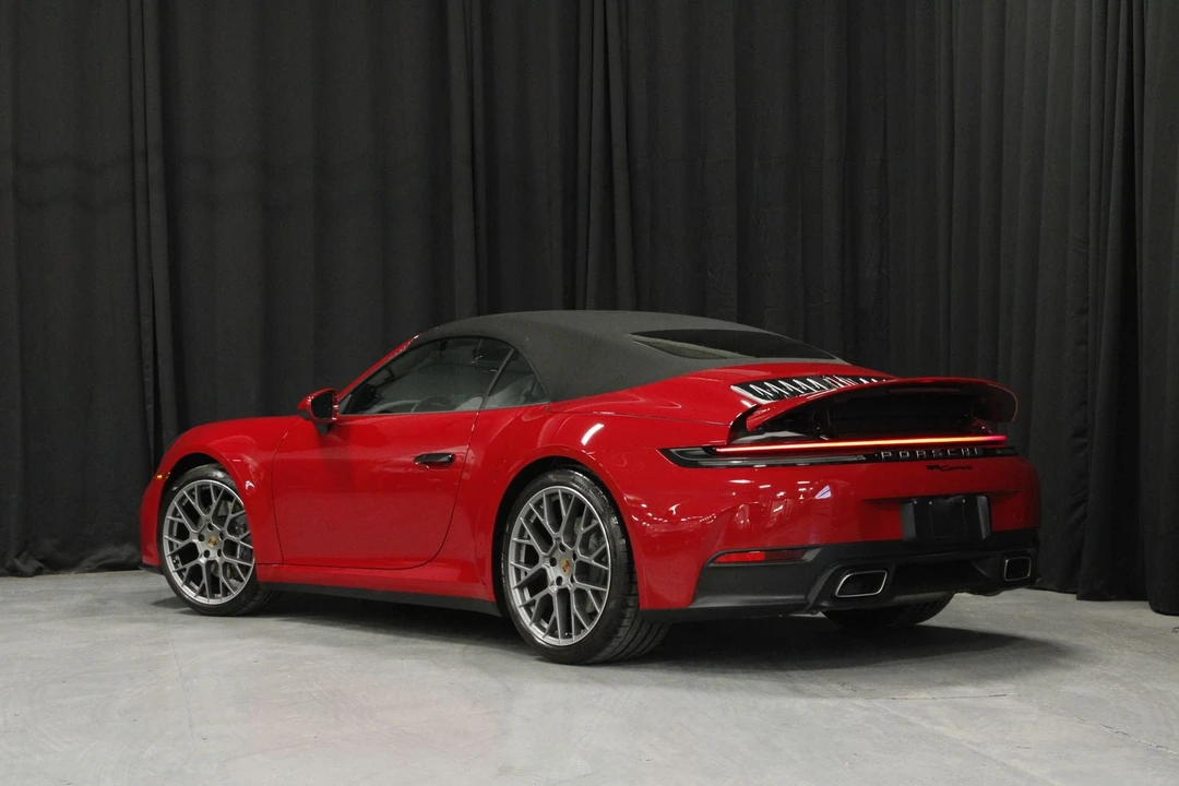 2025 Porsche 992 Carrera - Image 3 of 31