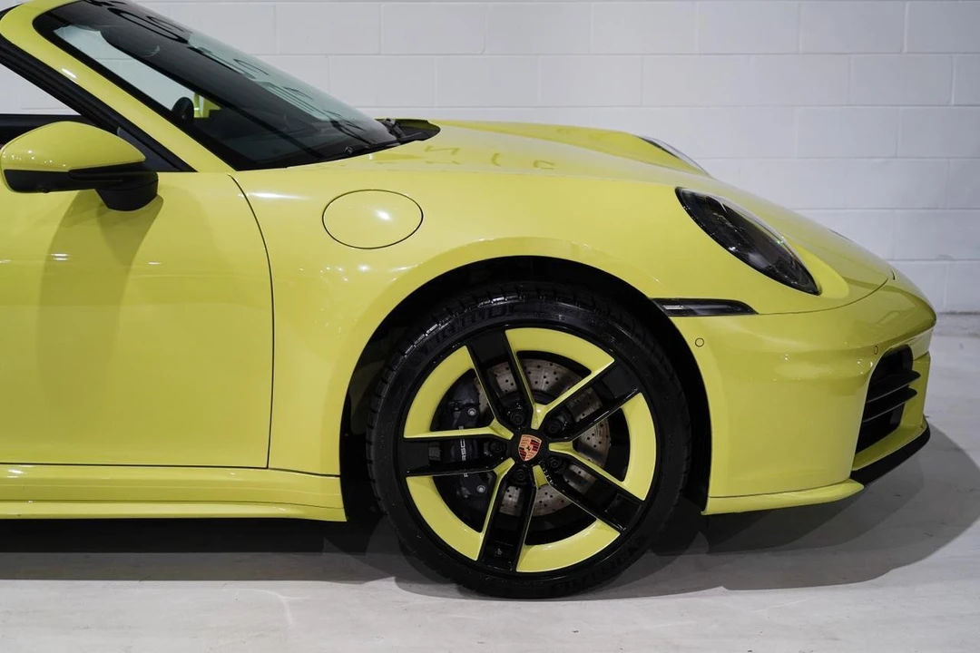 2025 Porsche 992 Carrera - Image 21 of 21