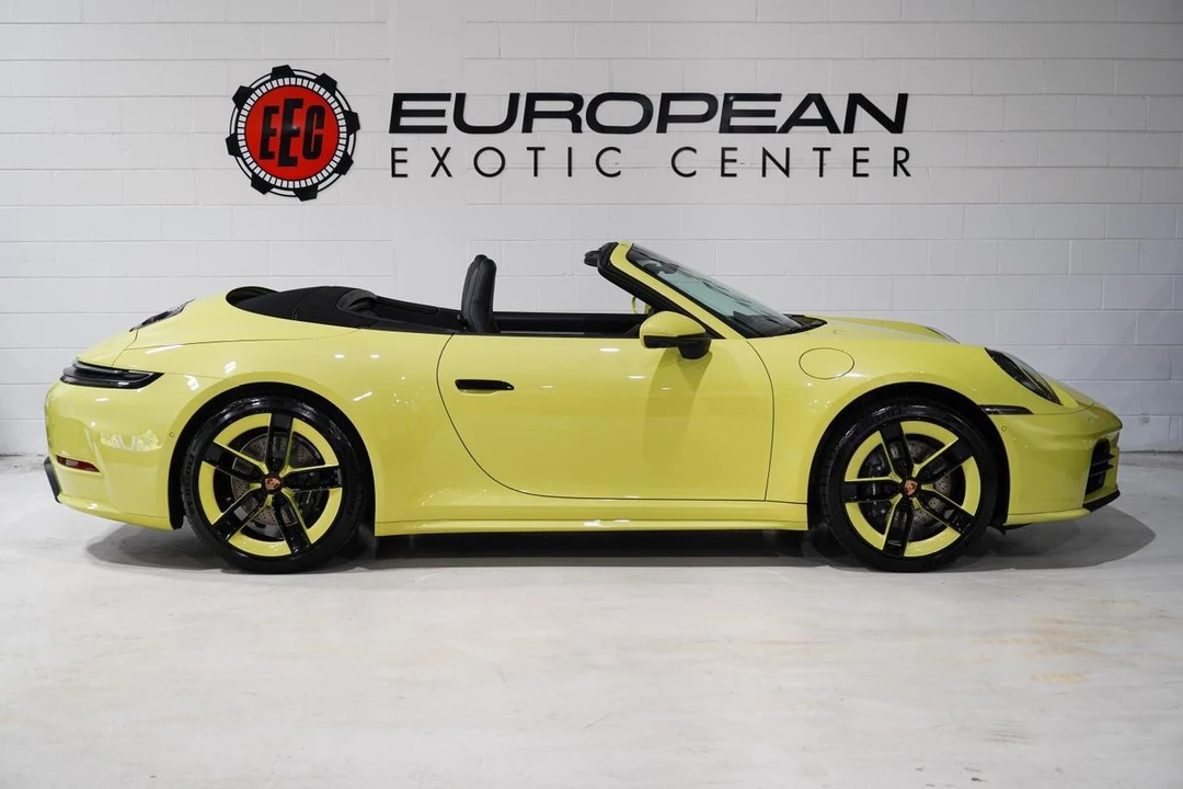 2025 Porsche 992 Carrera - Image 6 of 21