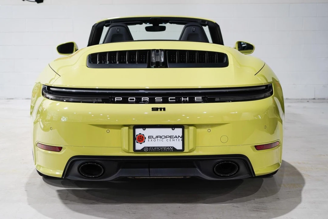 2025 Porsche 992 Carrera - Image 3 of 21