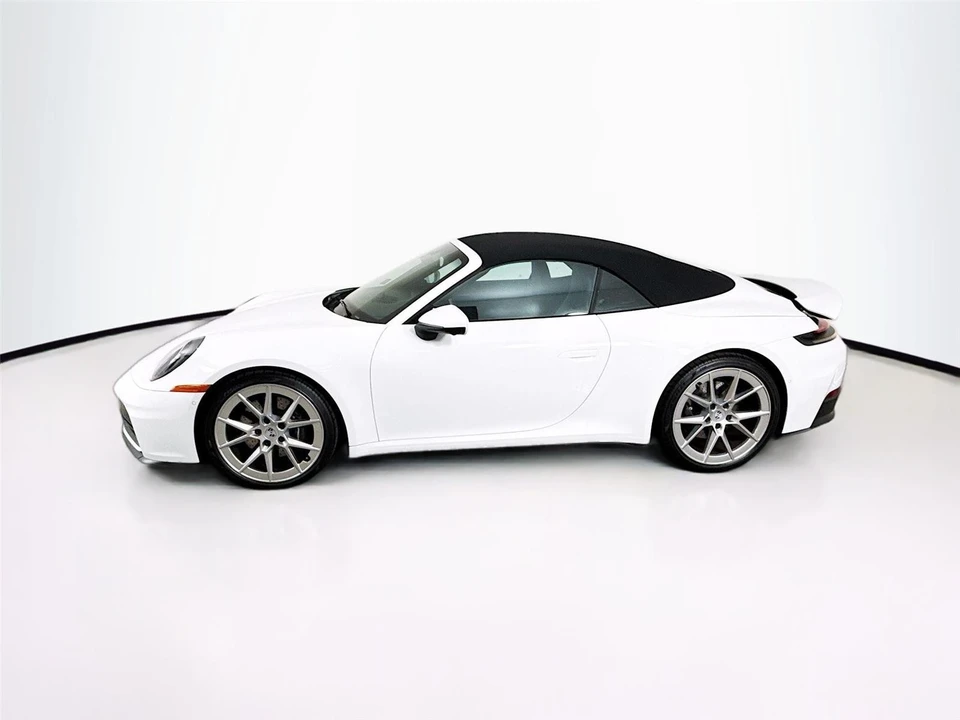 2025 Porsche 992 Carrera - Image 20 of 21