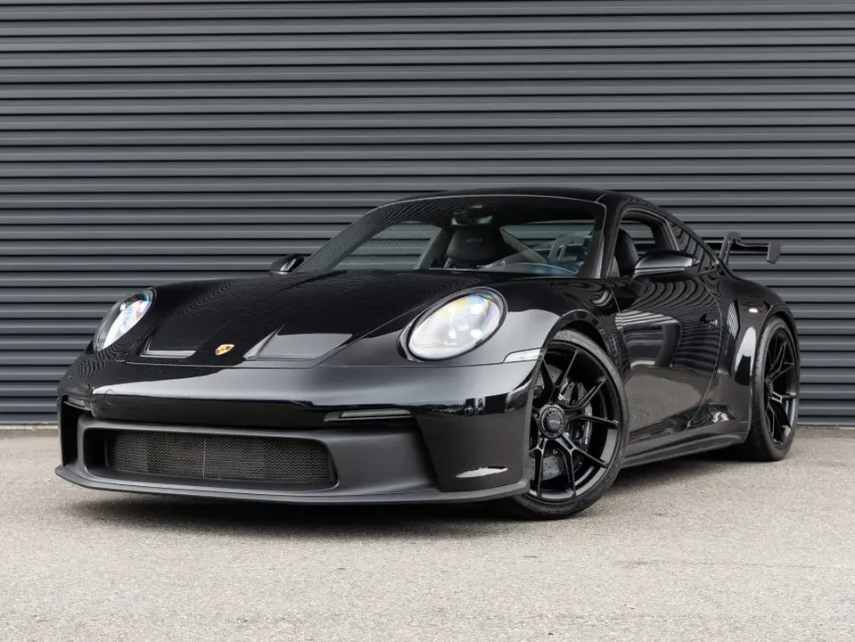 2025 Porsche 992 GT3 - Image 11 of 15