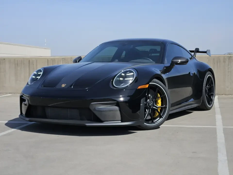 2025 Porsche 992 GT3 - Image 12 of 15