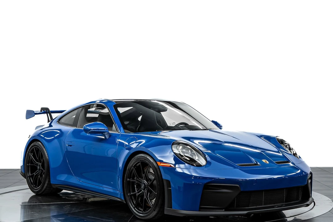 2025 Porsche 992 GT3 - Image 7 of 31