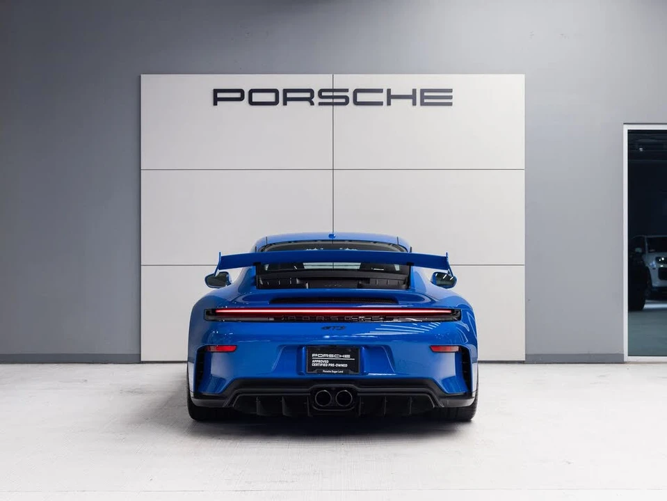 2025 Porsche 992 GT3 - Image 6 of 31